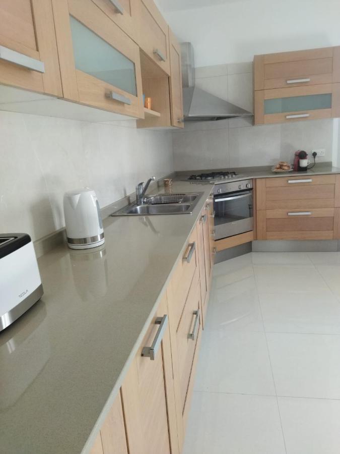 Centrally Located Bugibba Apartment - Seaside Comfort St. Paul's Bay Exterior foto